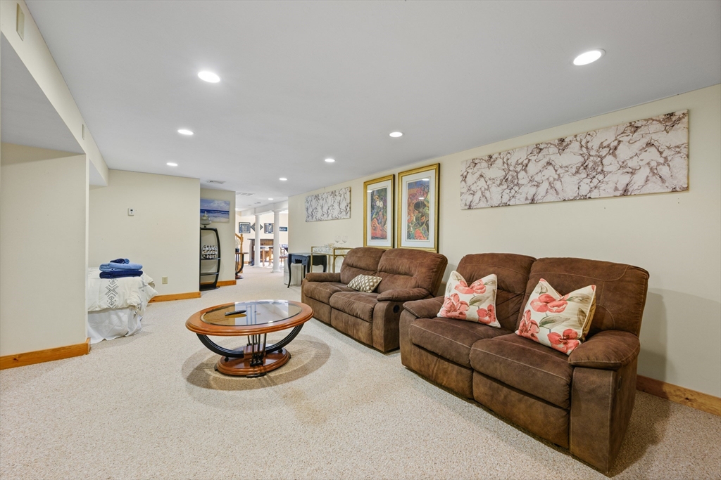 578 Huckins Neck Road Barnstable, MA 02632 - Photo 28 of 42