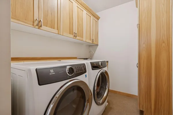 $615,000 | 2215 Greenfield Drive East, Northfield, MN 55057