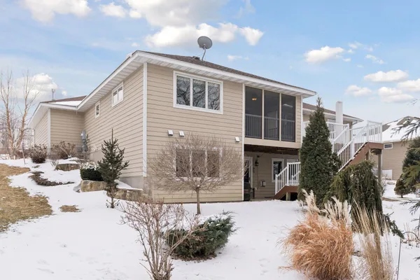 $615,000 | 2215 Greenfield Drive East, Northfield, MN 55057