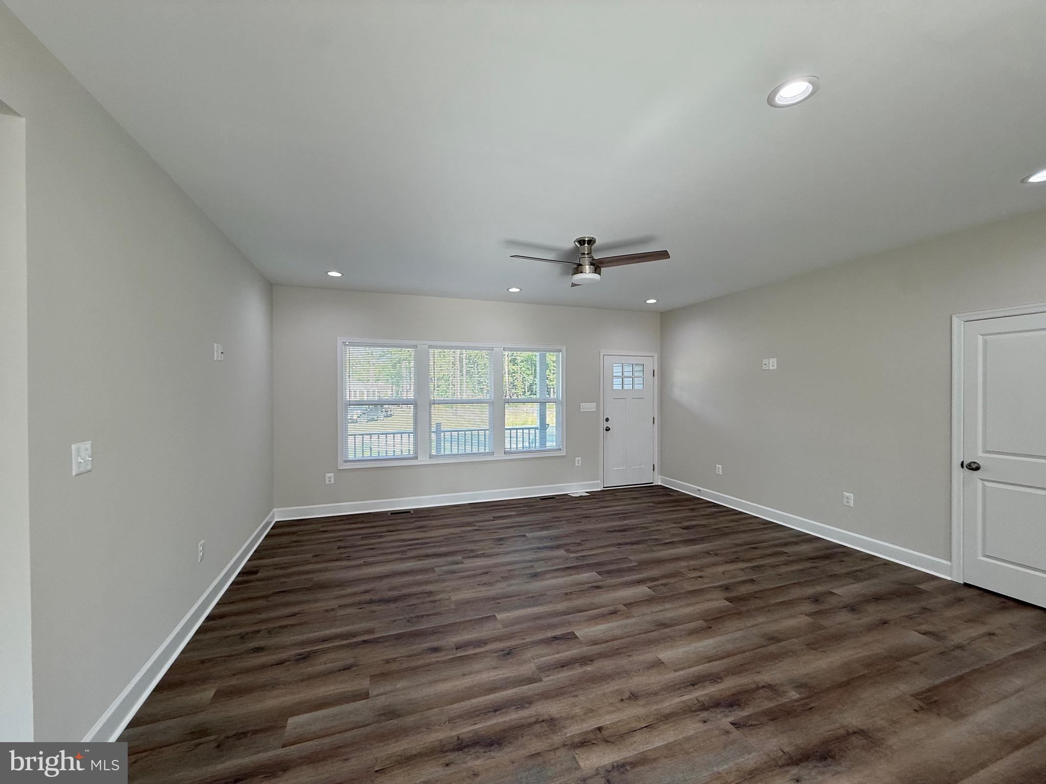 249 Wildwood Road Colonial Beach, VA 22443 - Photo 20 of 46