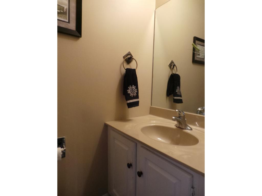 3539 Netherland Inn Road, Unit 14 Kingsport, TN 37660 - Photo 13 of 36 Photo 13