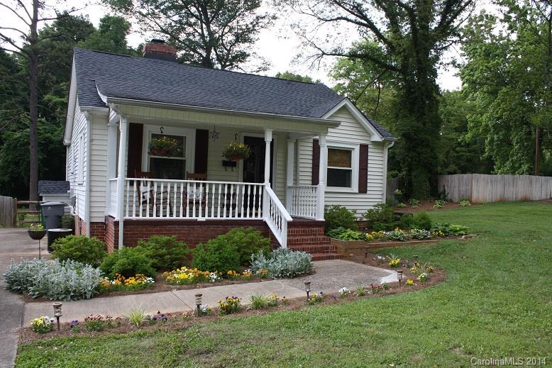 2069 Eaton Road, Unit 11 Charlotte, NC 28205 - Photo 1 of 23 Gallery Image 1