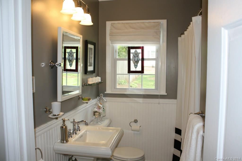 2069 Eaton Road, Unit 11 Charlotte, NC 28205 - Photo 15 of 23 Gallery Image 15