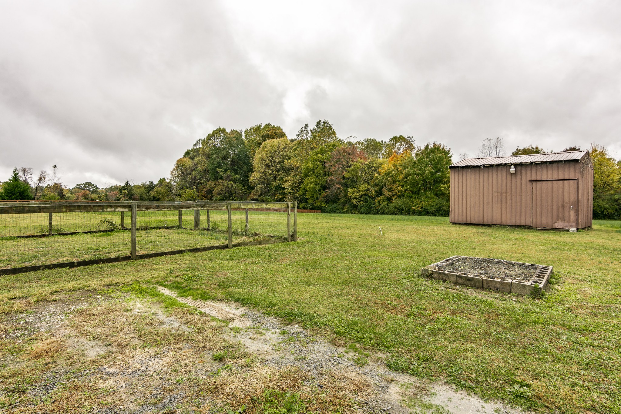 128 East Biggs Road Portland, TN 37148 - Photo 39 of 43 a view of a field of grass and trees