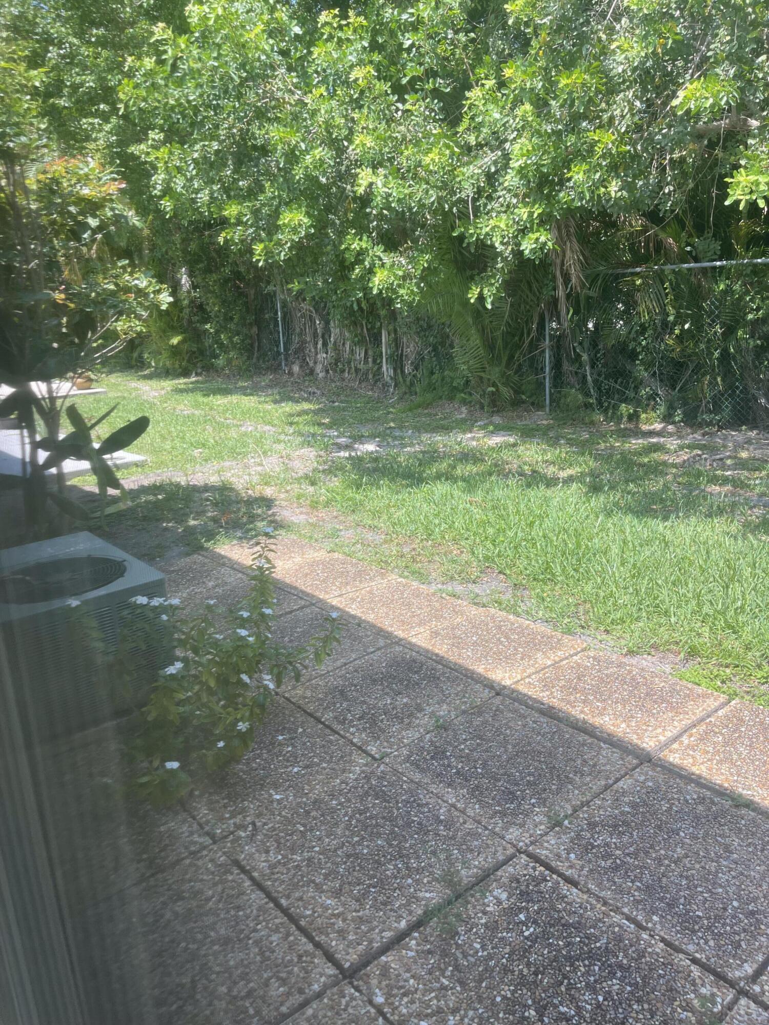 20831 Wendall Terrace Boca Raton, FL 33433 - Photo 11 of 15 IMG_2751