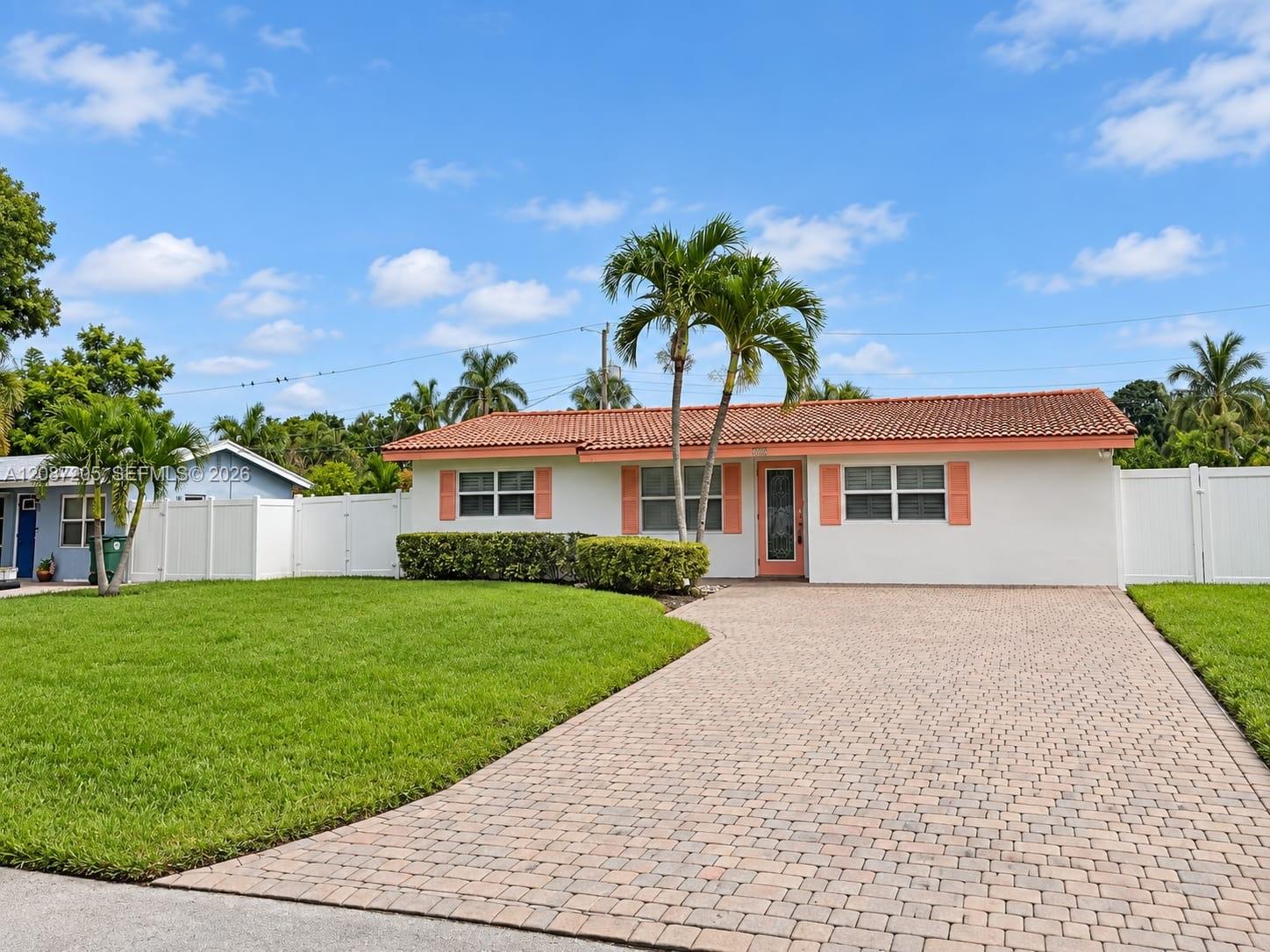 148 Northwest 8th Street Boca Raton, FL 33432 - Photo 2 of 2 Gallery Image 2