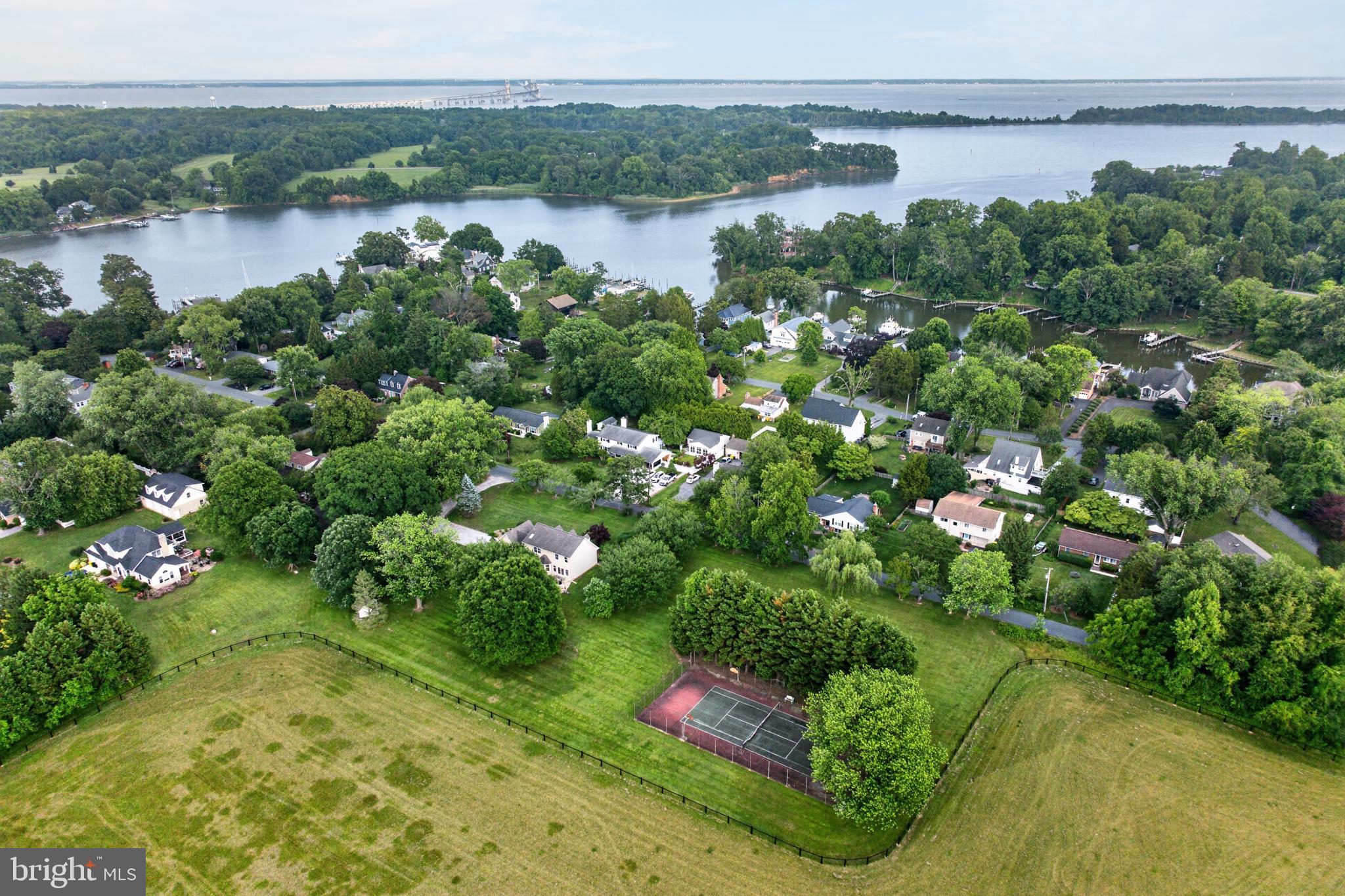 718 Whitehall Beach Road Annapolis, MD 21409 - Photo 7 of 95
