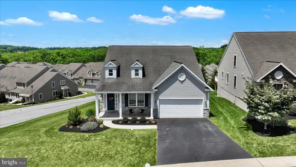 $500,000 | 425 Westbury Drive, Reading, PA 19610