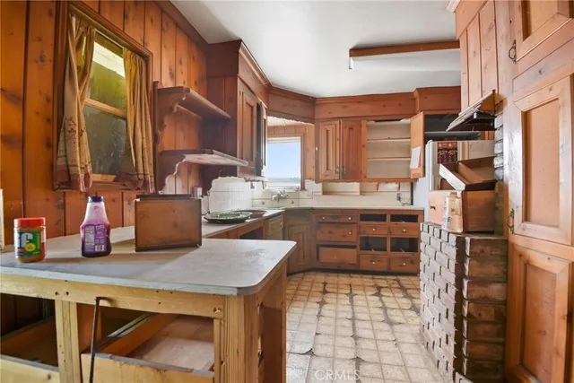 $599,000 | 2280 San Francisco Avenue, Long Beach, CA 90806