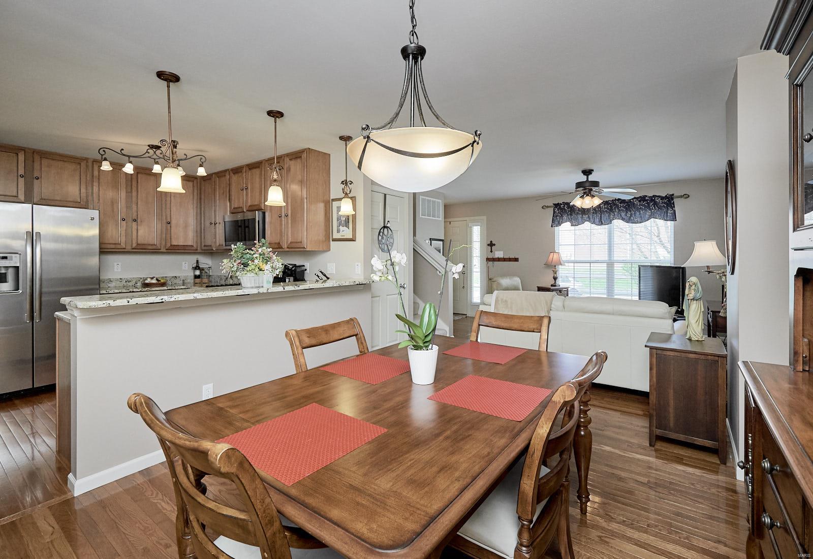 458 Coachgate Court Ballwin, MO 63021 - Photo 15 of 41 Gallery Image 15