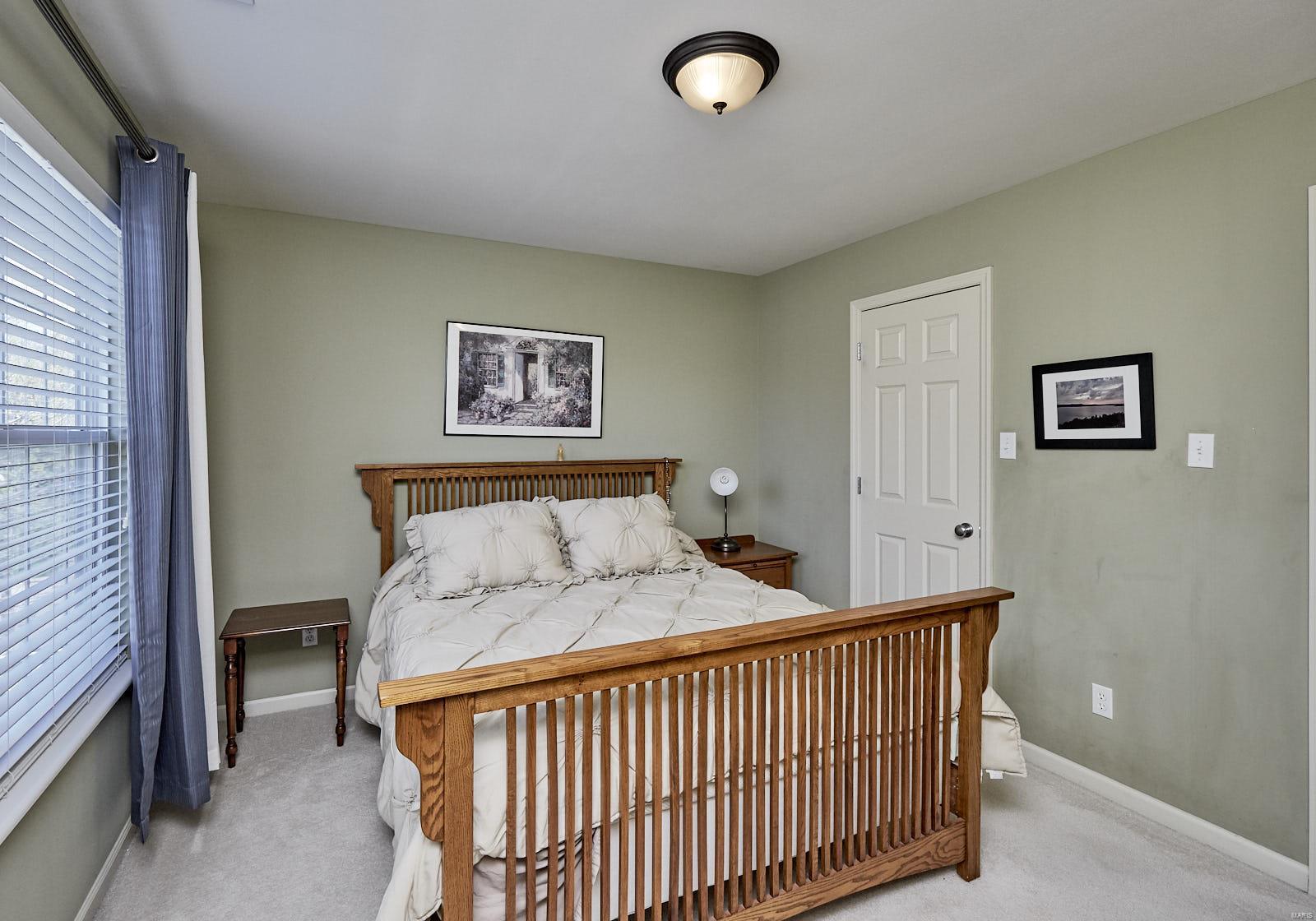 458 Coachgate Court Ballwin, MO 63021 - Photo 22 of 41 Gallery Image 22