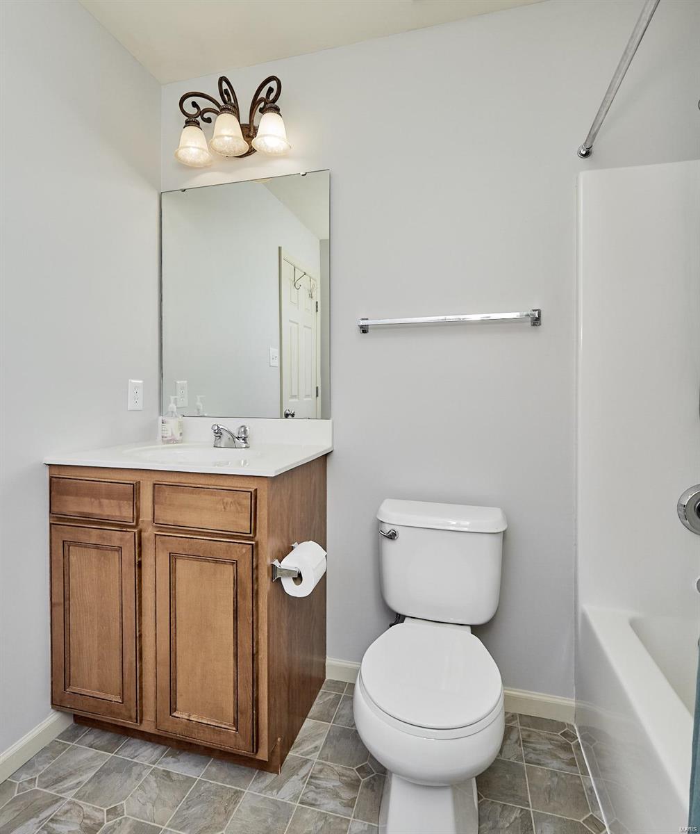 458 Coachgate Court Ballwin, MO 63021 - Photo 25 of 41 Gallery Image 25