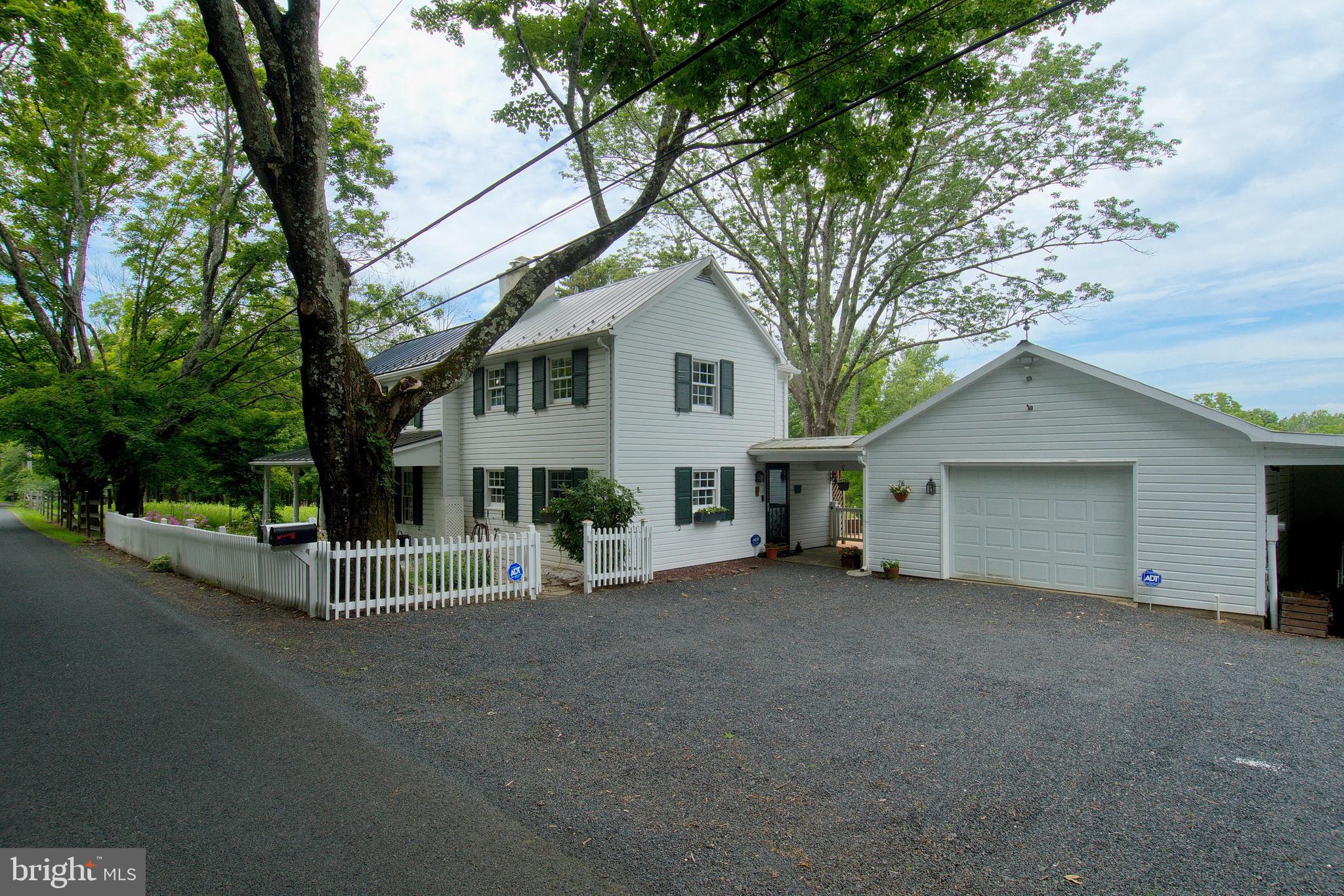 76 Rock Ridge Road Upper Black Eddy, PA 18972 - Photo 2 of 54 Gallery Image 2