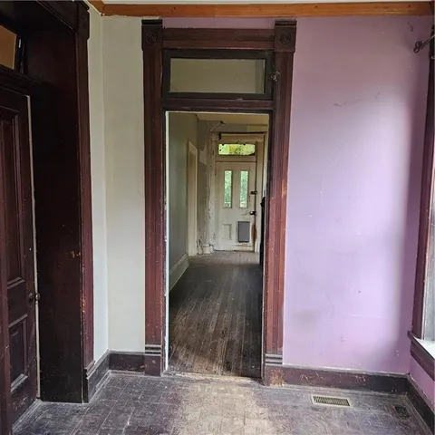 $107,000 | 1008 Highland Avenue, Lexington, MO 64067