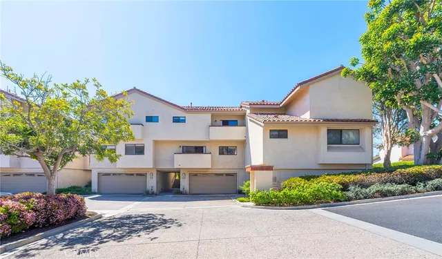 $7,000 | 4 Santa Cruz Court, Manhattan Beach, CA 90266