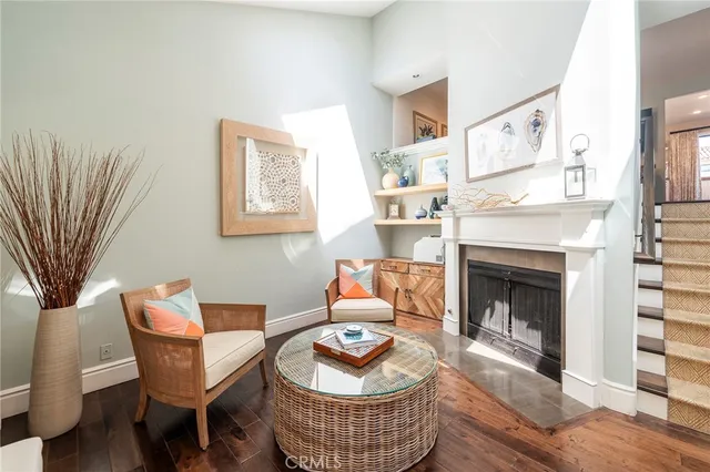 $7,000 | 4 Santa Cruz Court, Manhattan Beach, CA 90266