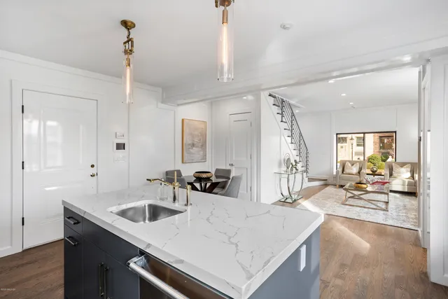 $16,500 | 9 Lafayette Court, Unit 1A, Greenwich, CT 06830