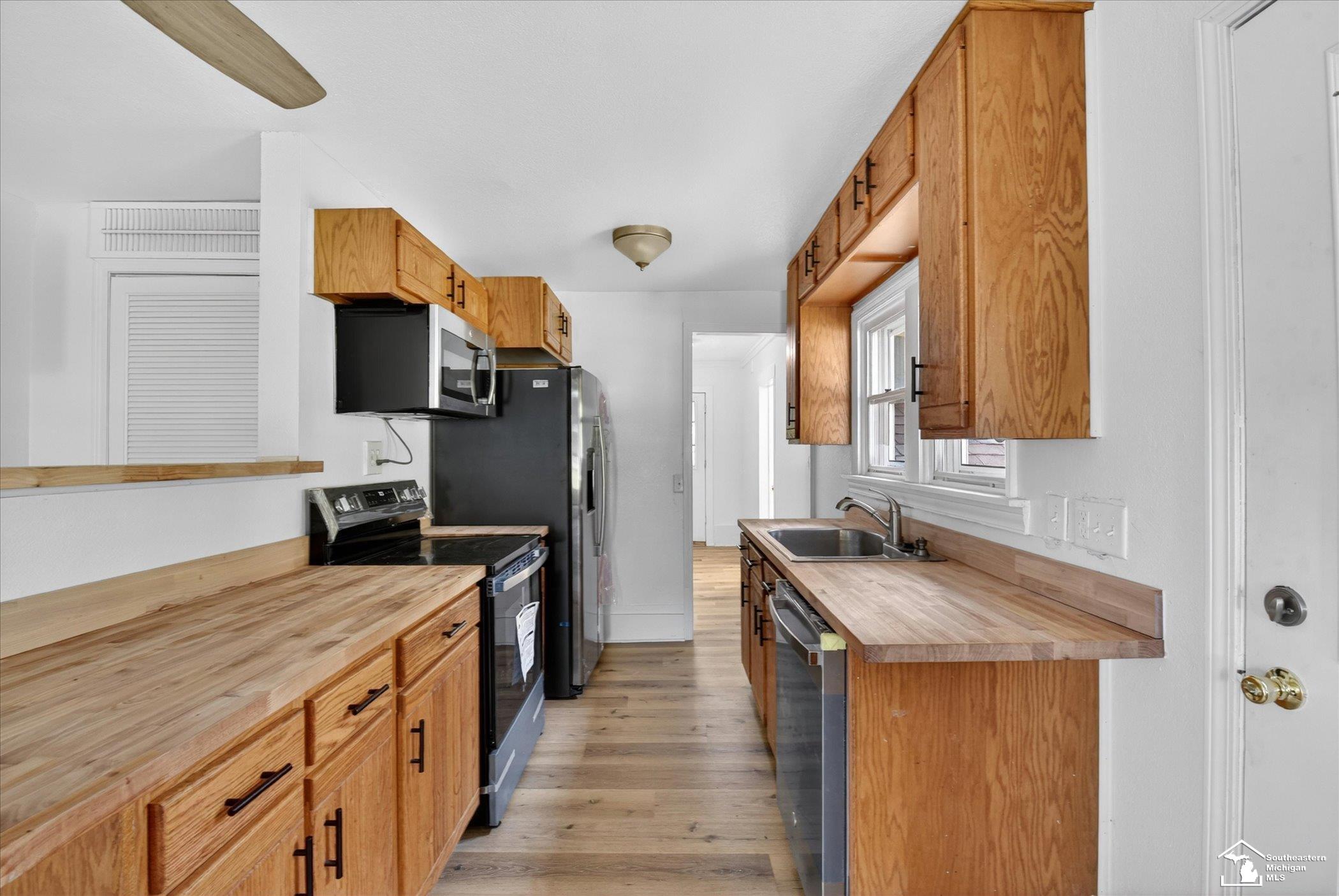5813 West Temperance Road Ottawa Lake, MI 49267 - Photo 14 of 45