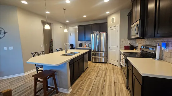 $340,000 | 1051 Ocean Breeze, Portland, TX 78374