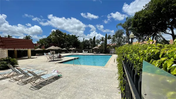 $2,700 | 709 Northwest 98th Circle, Plantation, FL 33324