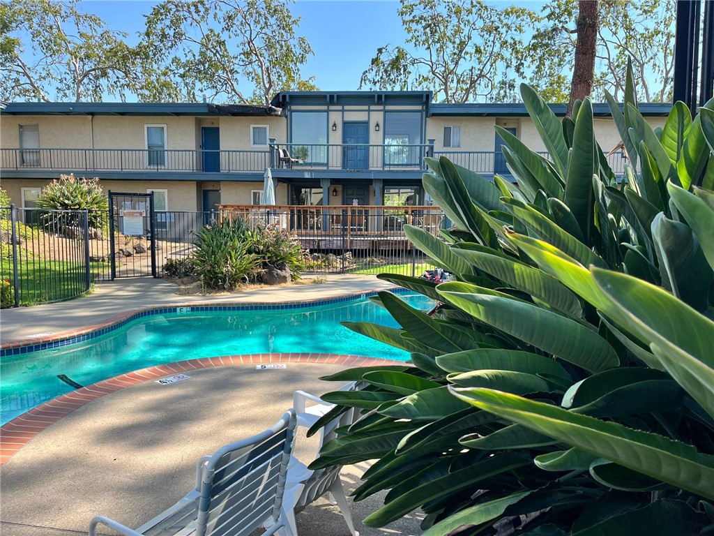 1731 Ellis Street, Unit 16 Concord, CA 94520 - Photo 4 of 20 a view of a house with a yard