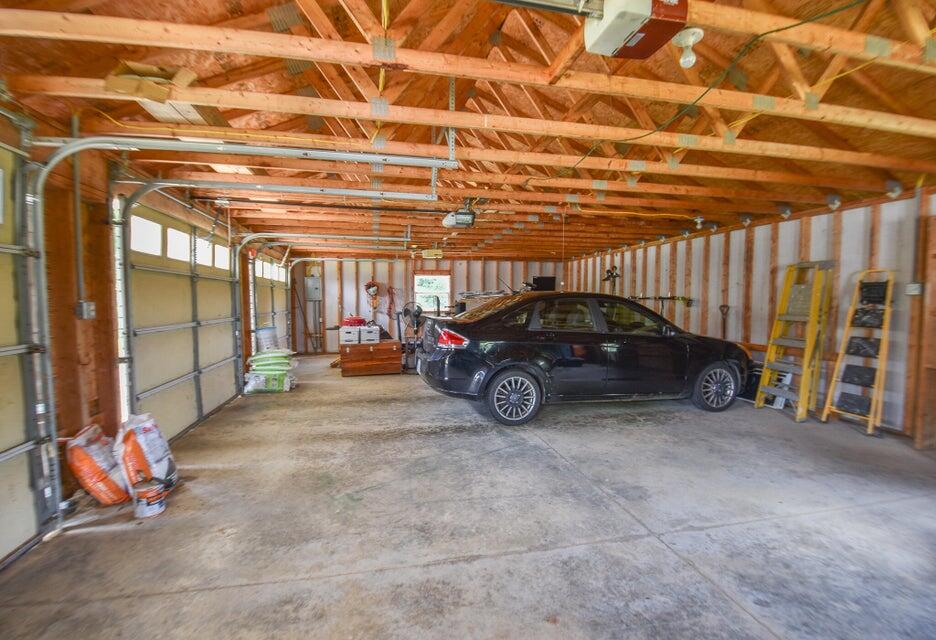 5010 Doty Road Osseo, MI 49266 - Photo 5 of 52 garage