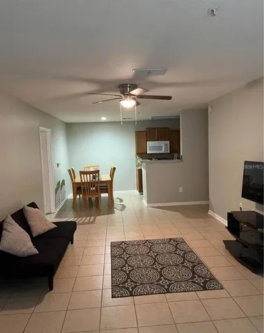 $1,750 | 4328 South Kirkman Road, Unit 1, Orlando, FL 32811