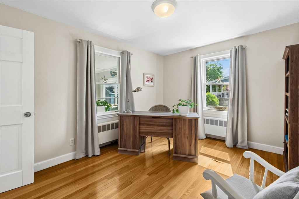 30 Shetland Road Marblehead, MA 01945 - Photo 15 of 40