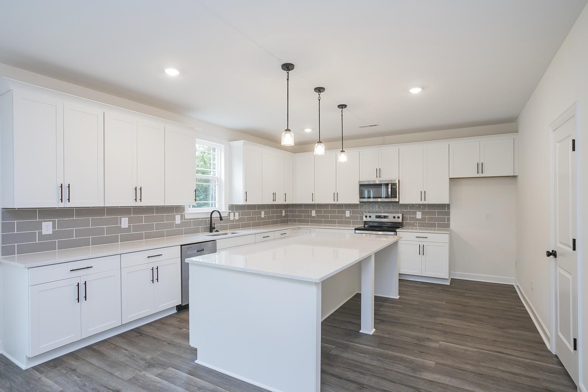 4018 Rampart Way Spring Hill Spring Hill, TN 37174 - Photo 8 of 52 Gallery Image 8