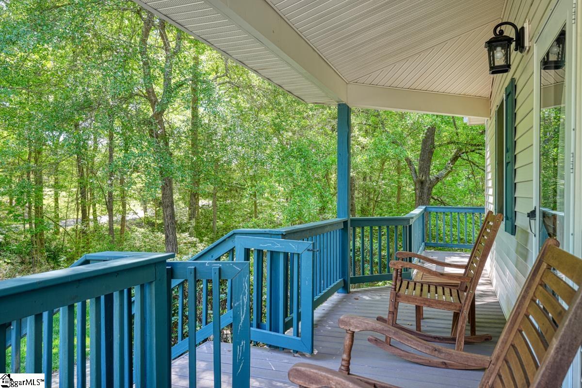 112 Jonquil Drive Inman, SC 29349 - Photo 3 of 34