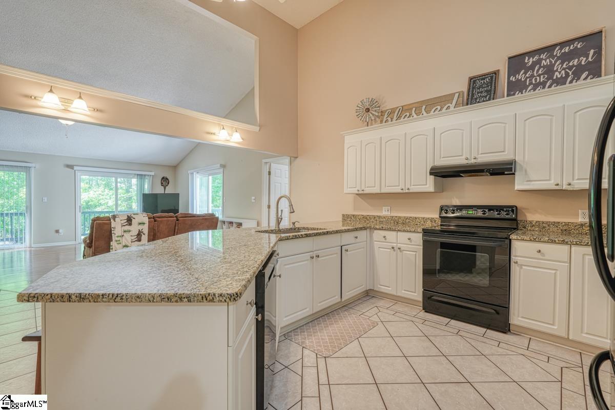 112 Jonquil Drive Inman, SC 29349 - Photo 8 of 34