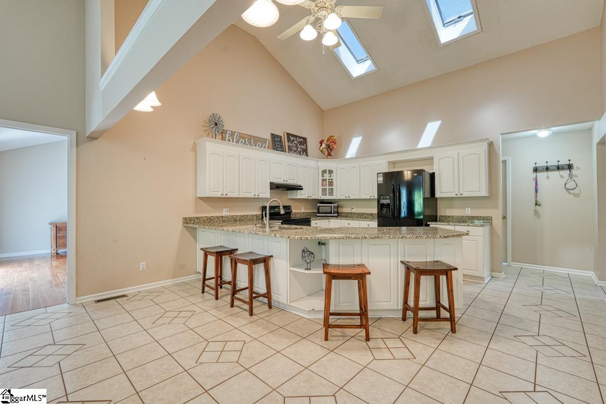 112 Jonquil Drive Inman, SC 29349 - Photo 9 of 34