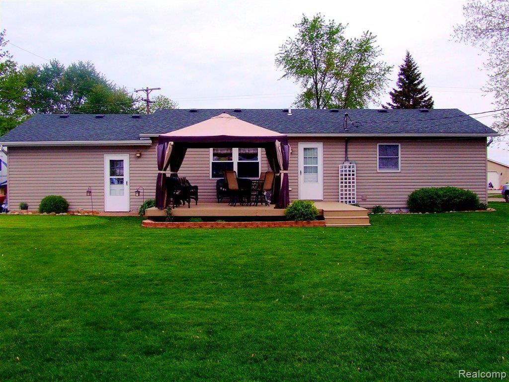 602 Cherry Road Monroe, MI 48161 - Photo 17 of 21 Cherry back.jpg