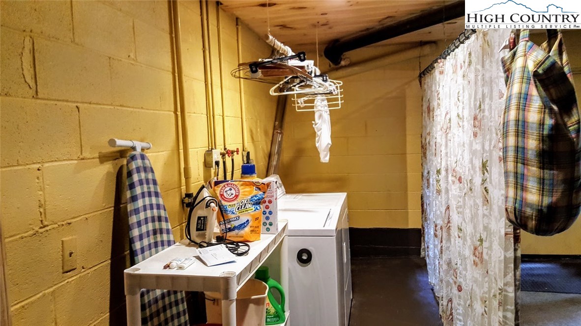 486 Middle Fork Road Blowing Rock, NC 28605 - Photo 21 of 30