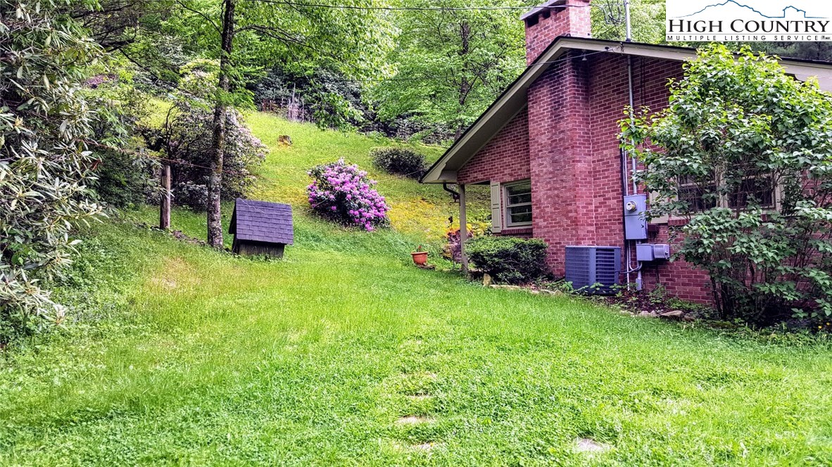 486 Middle Fork Road Blowing Rock, NC 28605 - Photo 28 of 30