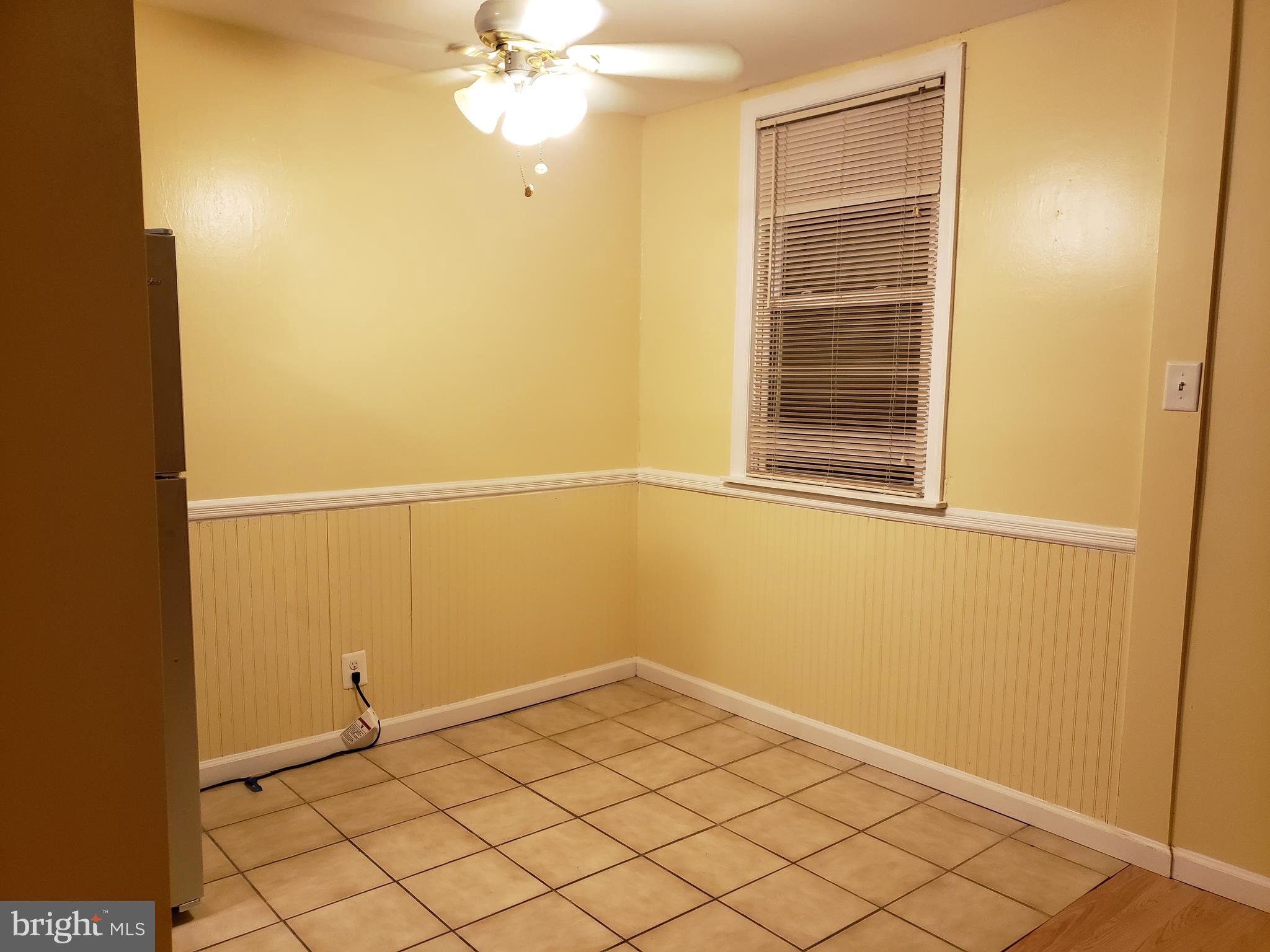 931 West Browning Road Bellmawr, NJ 08031 - Photo 7 of 16 Dining Area