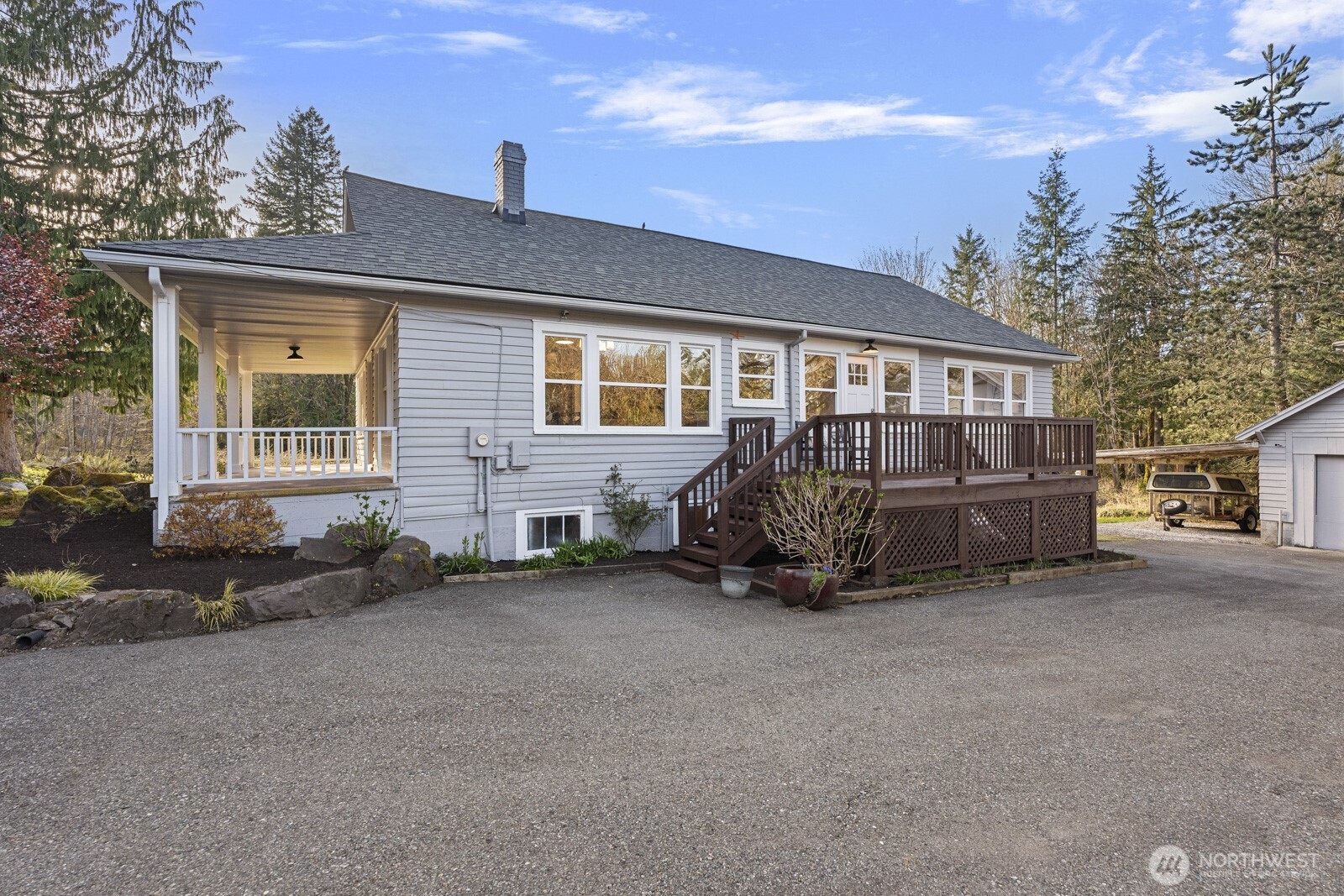 46302 Southeast Edgewick Road North Bend, WA 98045 - Photo 3 of 40