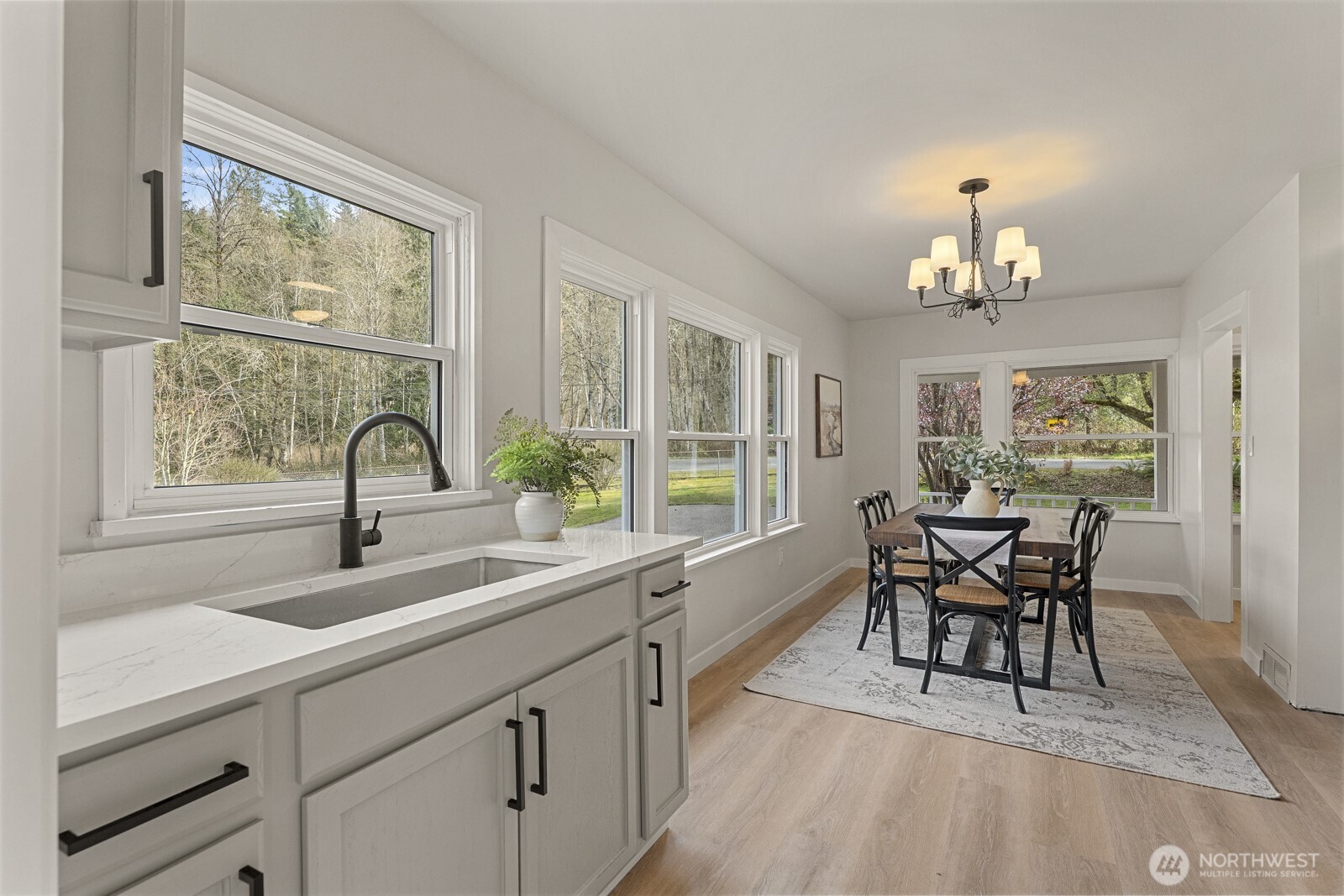 46302 Southeast Edgewick Road North Bend, WA 98045 - Photo 9 of 40