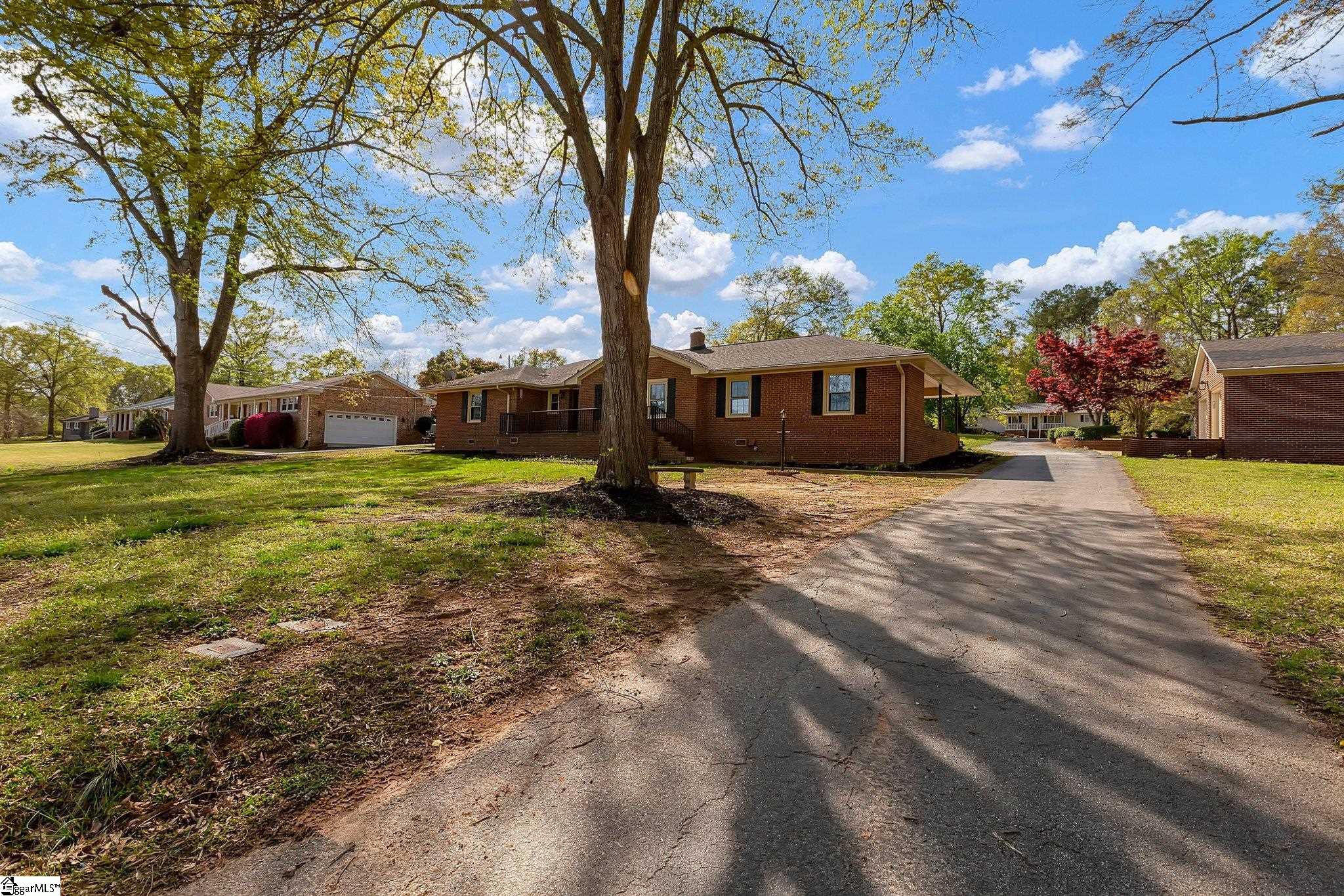 108 Pine Road Laurens, SC 29360 - Photo 41 of 45