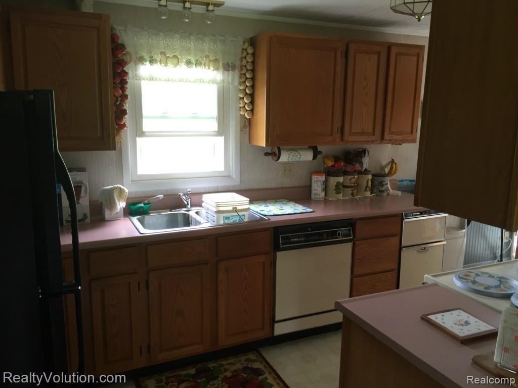 15329 Turner Road Yale, MI 48097 - Photo 10 of 16