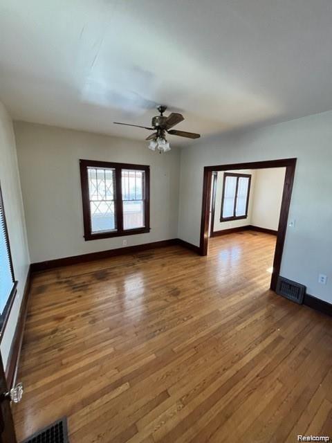 304 Ecorse Road Ypsilanti, MI 48198 - Photo 7 of 14