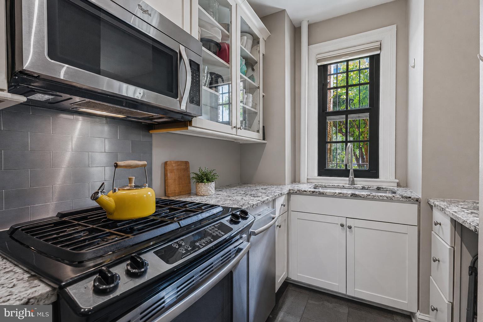 1101 L Street Northwest, Unit 102 Washington, DC 20005 - Photo 9 of 18