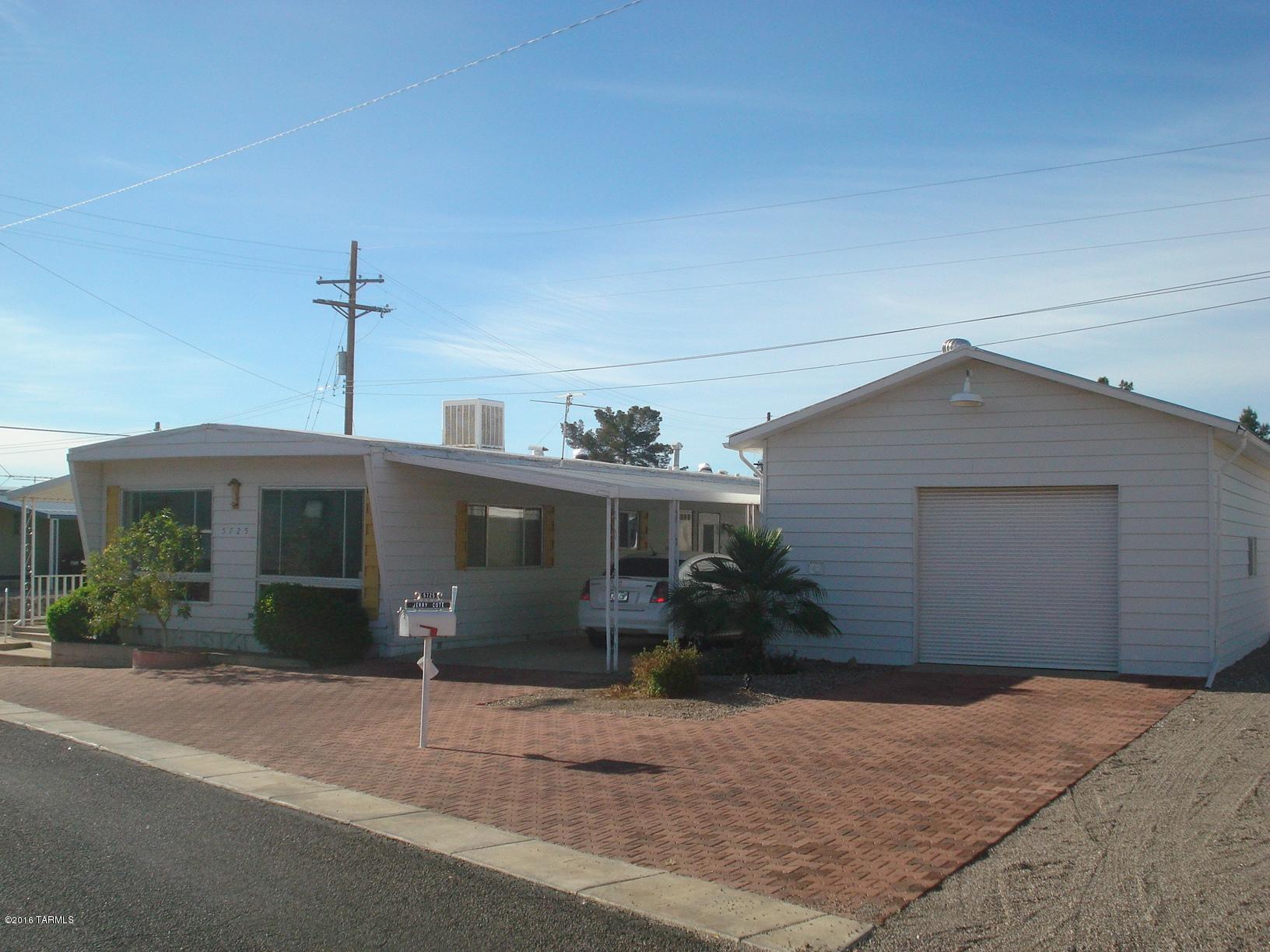 5725 West Box R Street Tucson, AZ 85713 - Photo 1 of 1