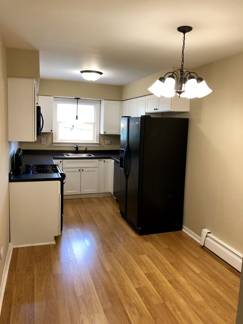14533 Keystone Avenue, Unit 2 Midlothian, IL 60445 - Photo 7 of 11
