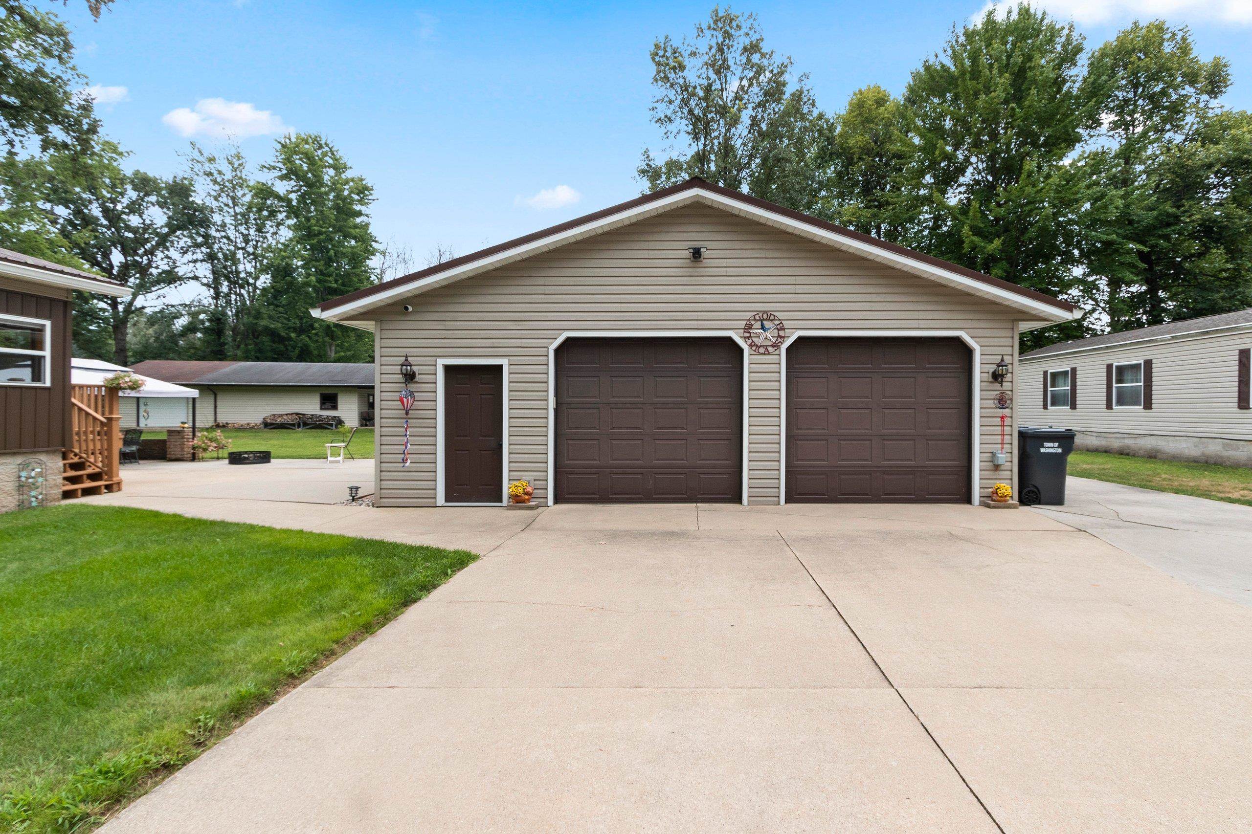 W4933 Woodland Road Bonduel, WI 54107 - Photo 14 of 61 Gallery Image 14