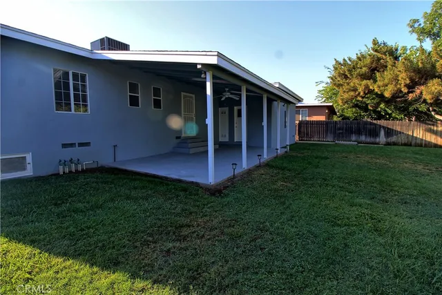 $2,400 | 11960 2nd Street, Yucaipa, CA 92399