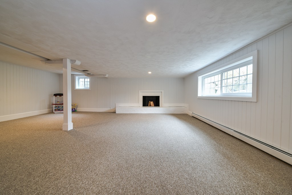 14 Linwood Road Wellesley, MA 02481 - Photo 22 of 26 Gallery Image 22