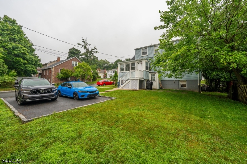 19 Robertson Road West Orange, NJ 07052 - Photo 29 of 39