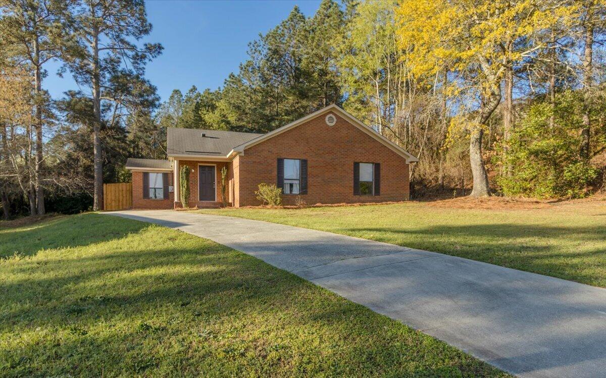 3033 Mabus Drive Augusta, GA 30909 - Photo 2 of 38 02-GMDM20260314_8313
