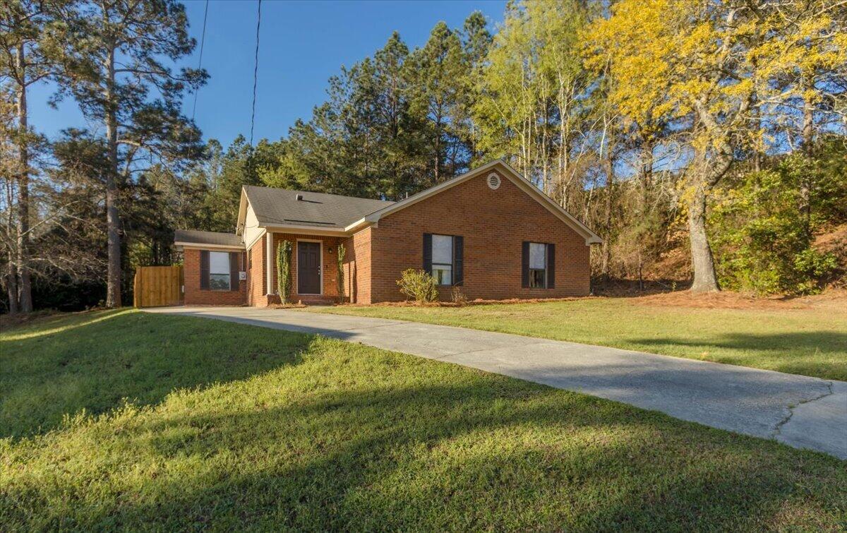 3033 Mabus Drive Augusta, GA 30909 - Photo 3 of 38 03-GMDM20260314_8312